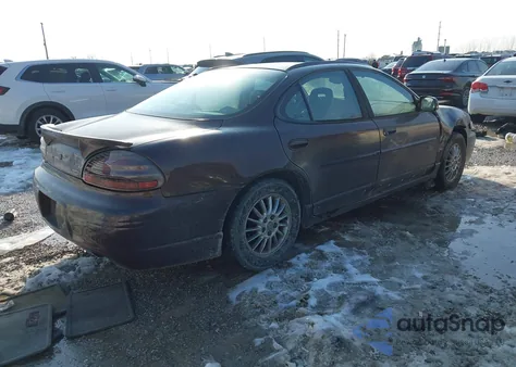 2002 Pontiac Grand Prix Gtp z USA, uszkodzony, nr VIN 1G2WR52112F203776
